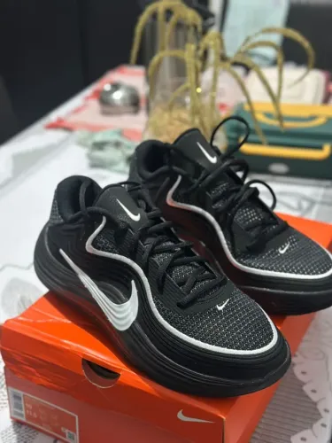 Tênis Nike