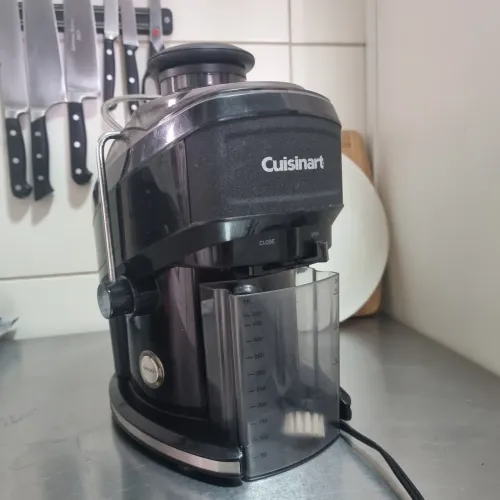 EXTRATOR DE SUCO CUISINART
