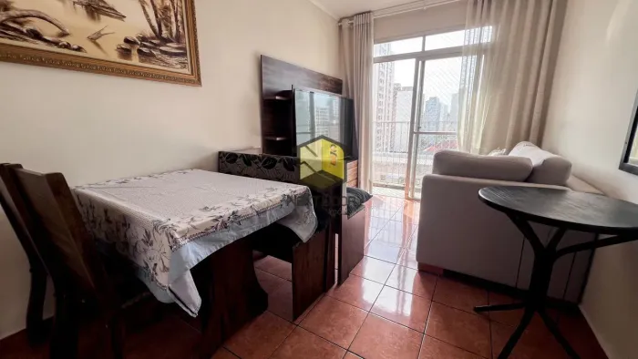 Apartamento mobiliado com vaga para locação no Centro, Campinas.