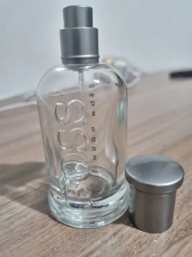 Frasco vazio perfume masculino Boss