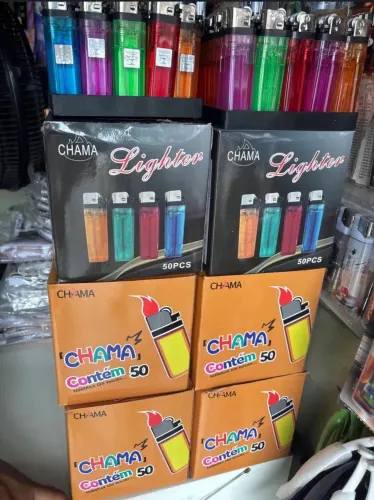 Isqueiro chama