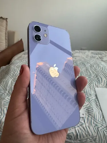 iPhone 12 lilás 128g usado
