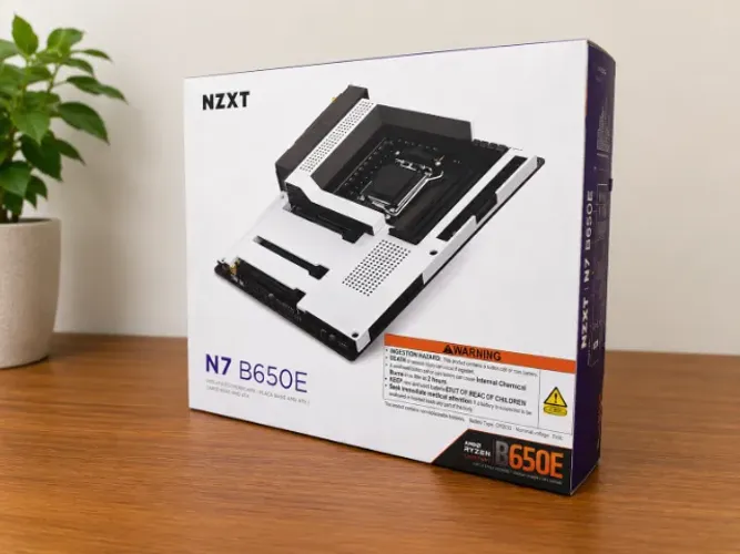 Placa Mãe NZXT N7 B650E AMD Wi-fi Cover Branca