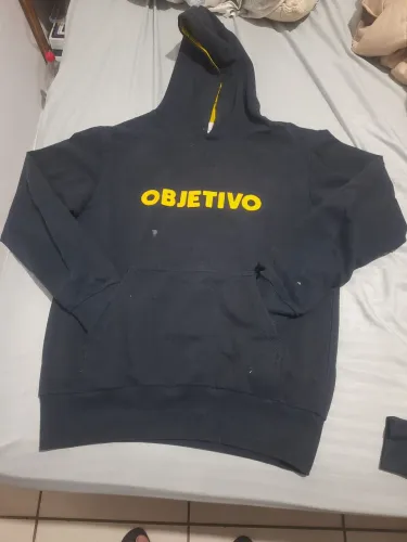 Blusa de moletom do Colégio Objetivo