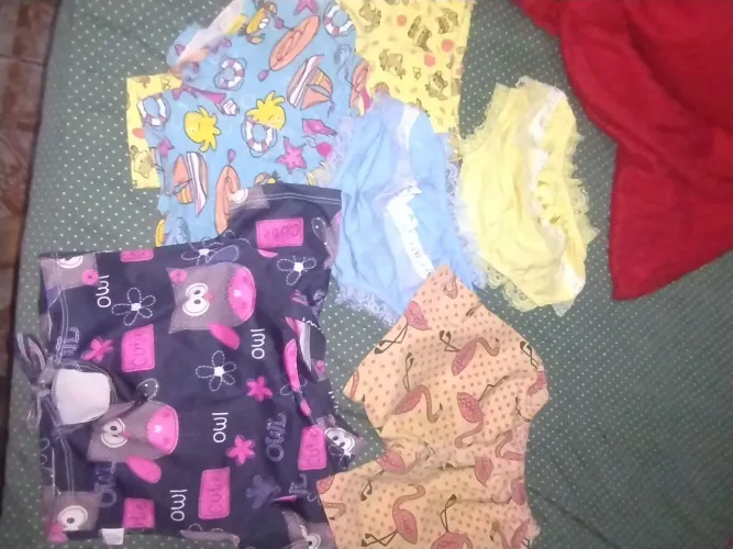 Lote de roupas infantil