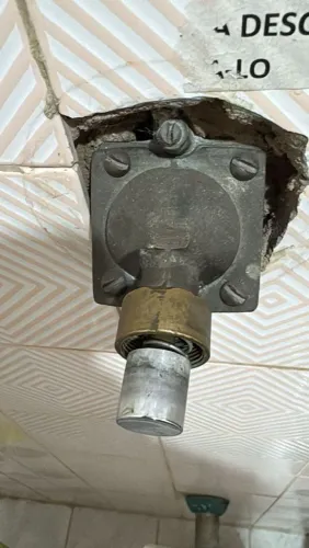 Serviços elétricos e idraulicos