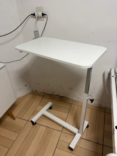 Mesa de Cama