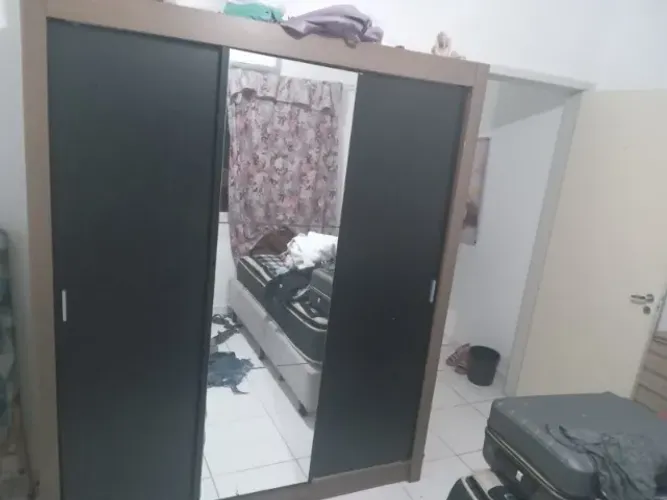 Guarda roupa