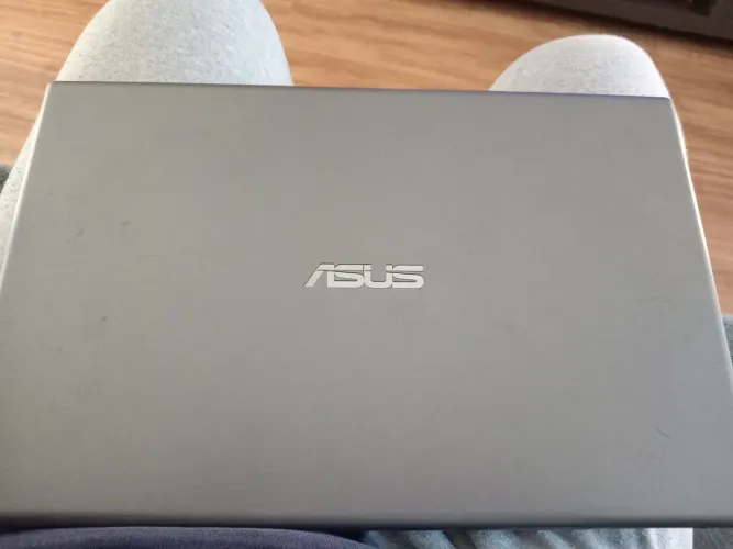 Asus Vivo Book X512FA