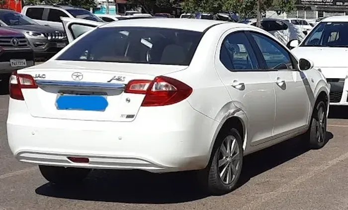 JAC J3 S Turin 1.5 Jet Flex 16V 4P Mec. 2015