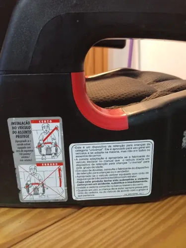Vendo cadeirinha infantil para carro