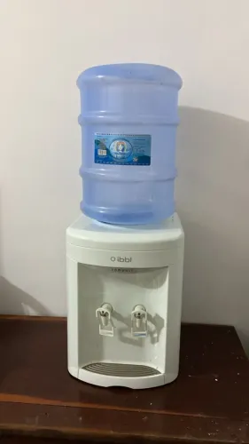 Bebedouro Compact Mesa Garrafão IBBL 220V Branco + 2 garrafões vazios de brinde