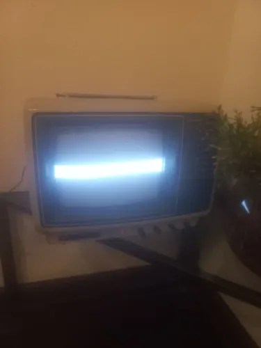 Vendo TV semp retro