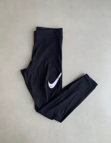 Calça legging Nike preta