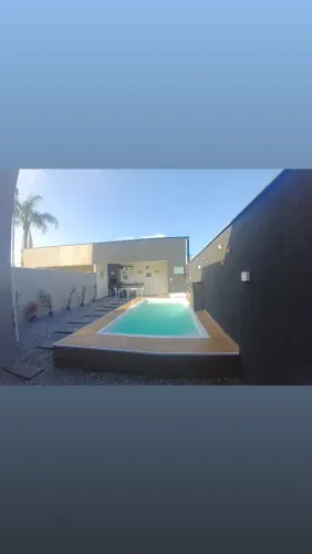 Linda casa de Praia com piscina Itapoá/SC