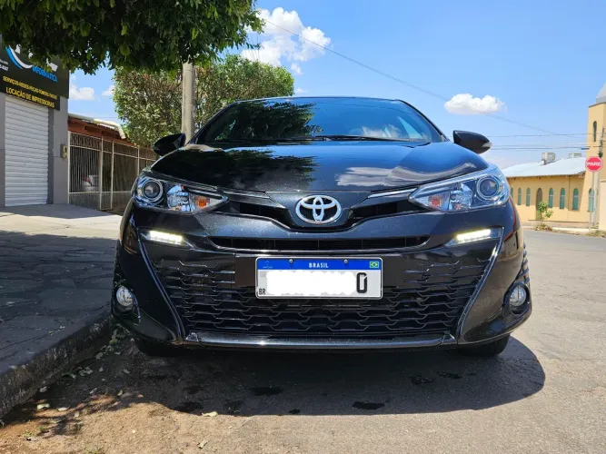 Toyota Yaris XLS Connect 1.5 Flex 16V 5P AUT 2021