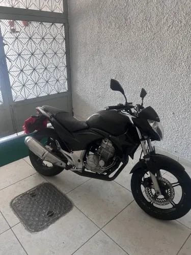 CB300r 2011 toda em dia e revisada pra sair logo