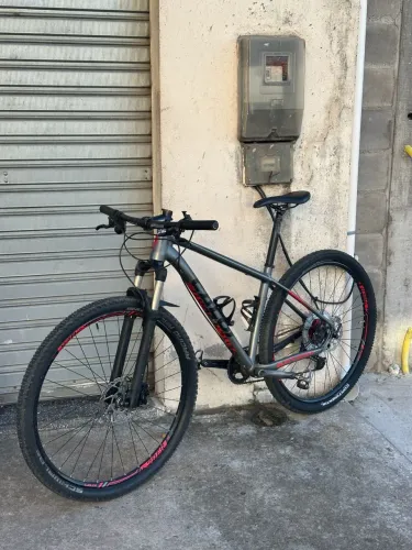 BIKE CALOI BLACK