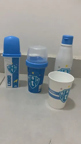 garrafa squeeze branca com tampa azul (Paysandu)