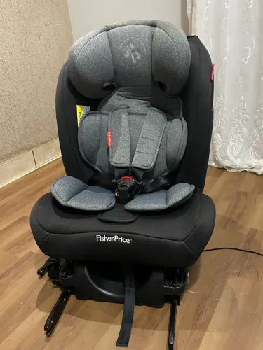 Cadeirinha Fischer Price com isofix 