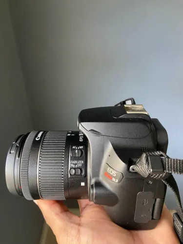 Canon Sl3 
