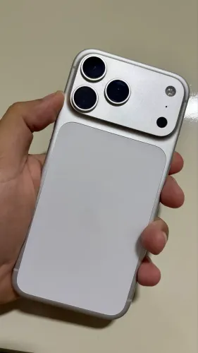 iPhone 17 Pro Max