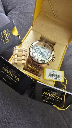 Relogio invicta model 80070 realmente original importado dos EUA. 200m, banhado a ouro 18k