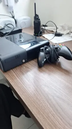 XBOX 360 PARA TROCA DE PEÇAS
