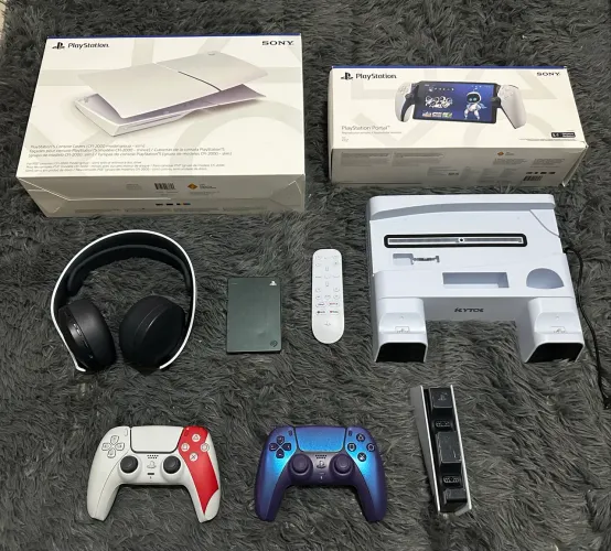 Diversos acessórios de PS5 (consultar valor)