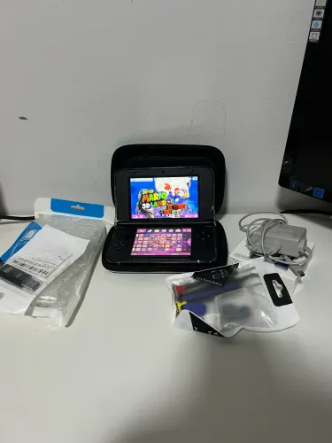 Nintendo 3DS XL DESBLOQUEADO (ÓTIMO ESTADO)