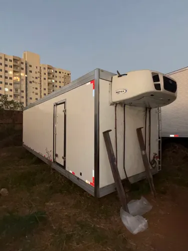 BAÚ REFRIGERADO COMPLETO PARA CAMINHÃO BITRUCK