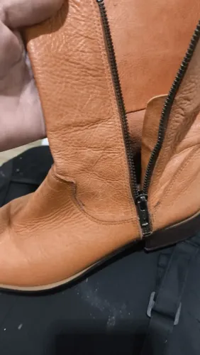 Bota couro feminino