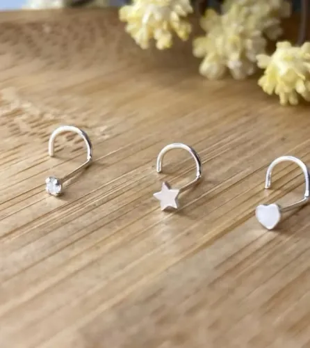 PROMOÇÃOOOOO!!! Piercing de nariz em aço cirúrgico ?<br>10 reais cada