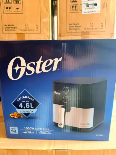 Fritadeira Oster Air Fryer OFRT520 1.500W 4,6 Litros Preta 110V