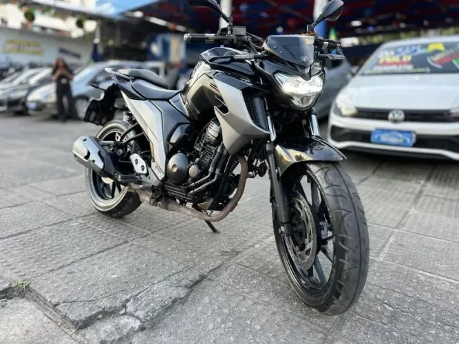 YAMAHA FZ25 FAZER 2019