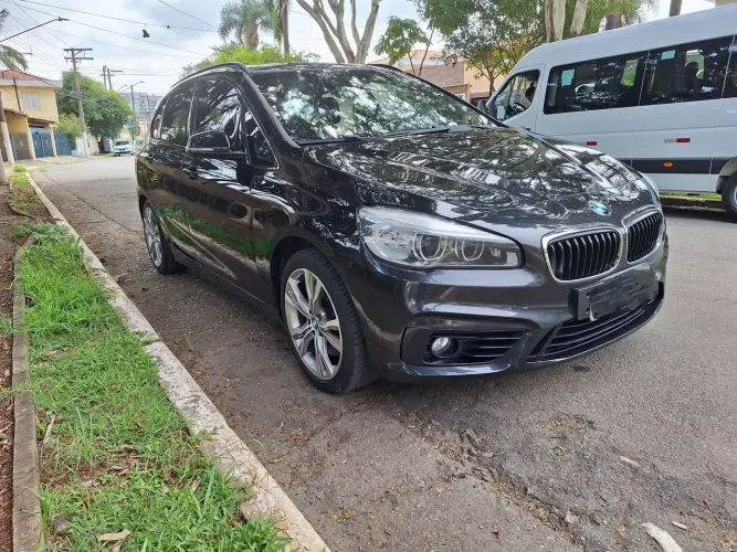 BMW 225I Active Tourer Sport 2.0 TB Aut. 2016