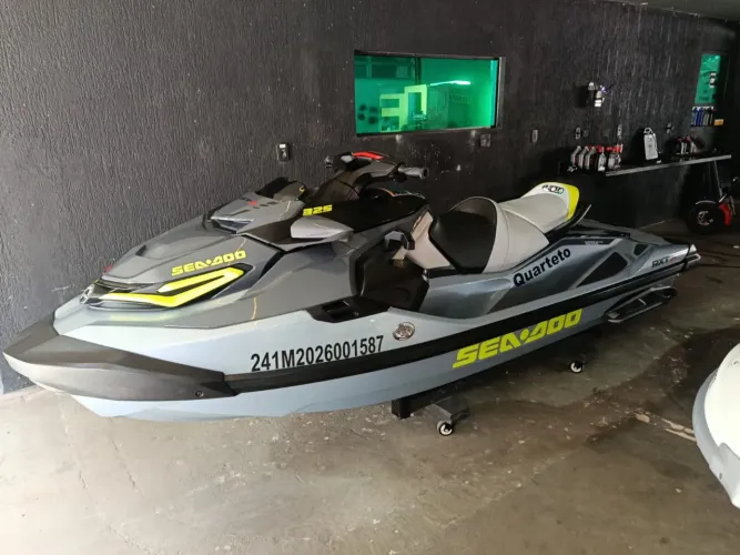 JET SKI RXTX - Apenas 38h de uso!