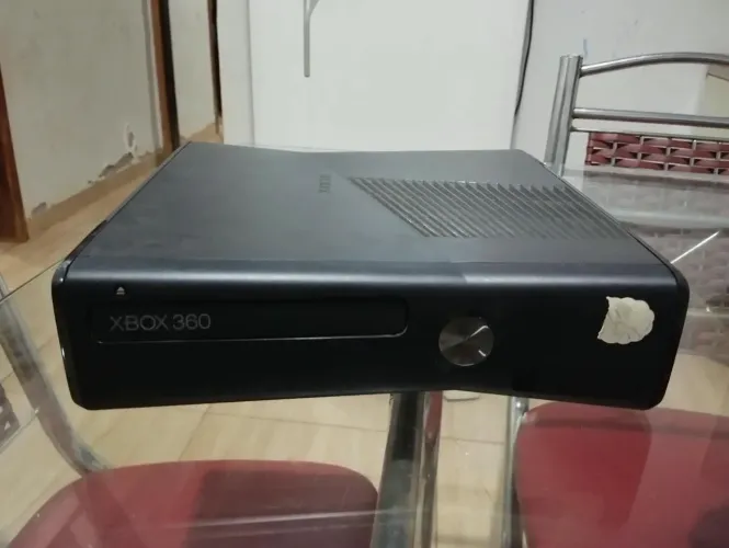 Xbox 360 slim com erro do plin
