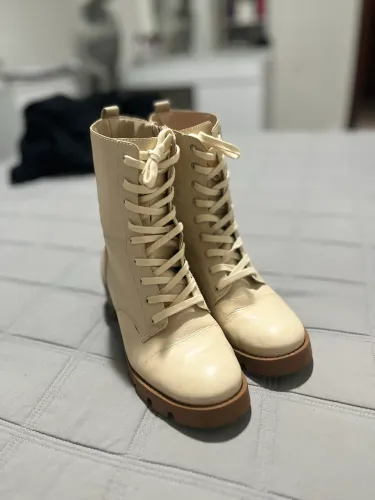 Coturno Off White Schutz