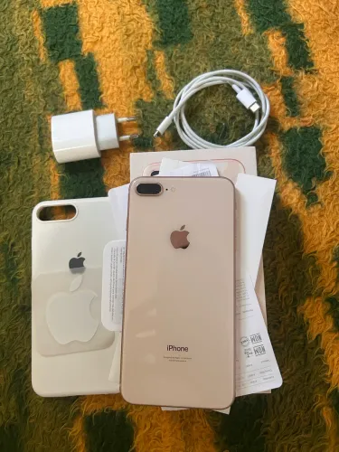 iPhone 8 Plus