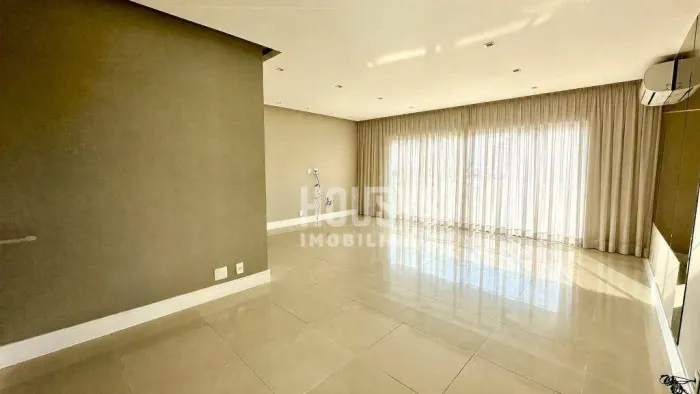 Apartamento com 4 dormitórios para alugar, 151 m² por R$ 10.707/mês - Barra da Tijuca - Ri