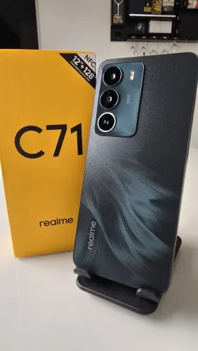 Realme C71