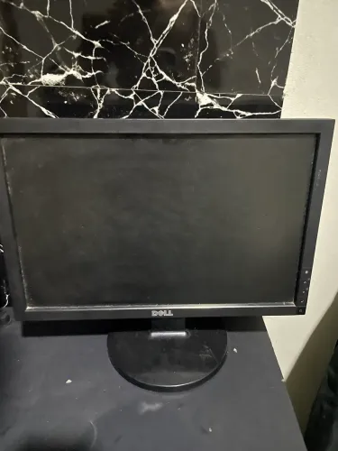 MONITOR DELL 19?