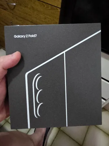 Z fold 7, 1TB (ESTADO DE ZERO)