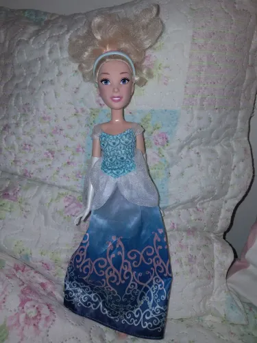 Vendo! Princesa da Disney.