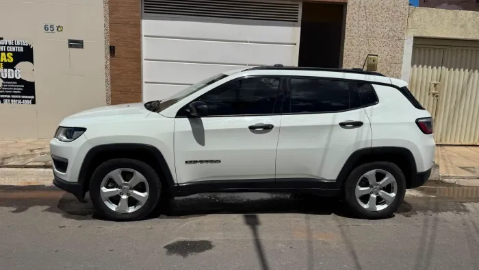 Jeep Compass Sport 2.0 4X2 Flex 16V Aut. 2017