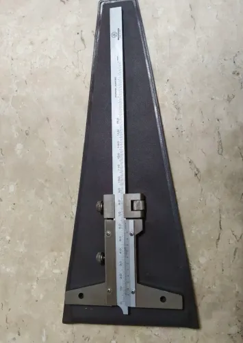 Paquímetro de Profundidade Mitutoyo Analógico 150mm - 0,02mm 527-101 com Ajuste Fino