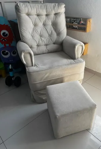 Poltrona Amamentação de Balanço