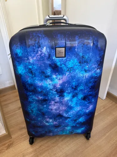 Mala grande de viagens - 23 kilos - importada