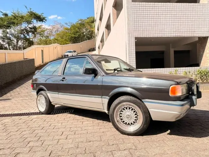Volkswagen Gol Geração I GTI 2.0 8V 120cv Gasolina Mec. 2P 1992
